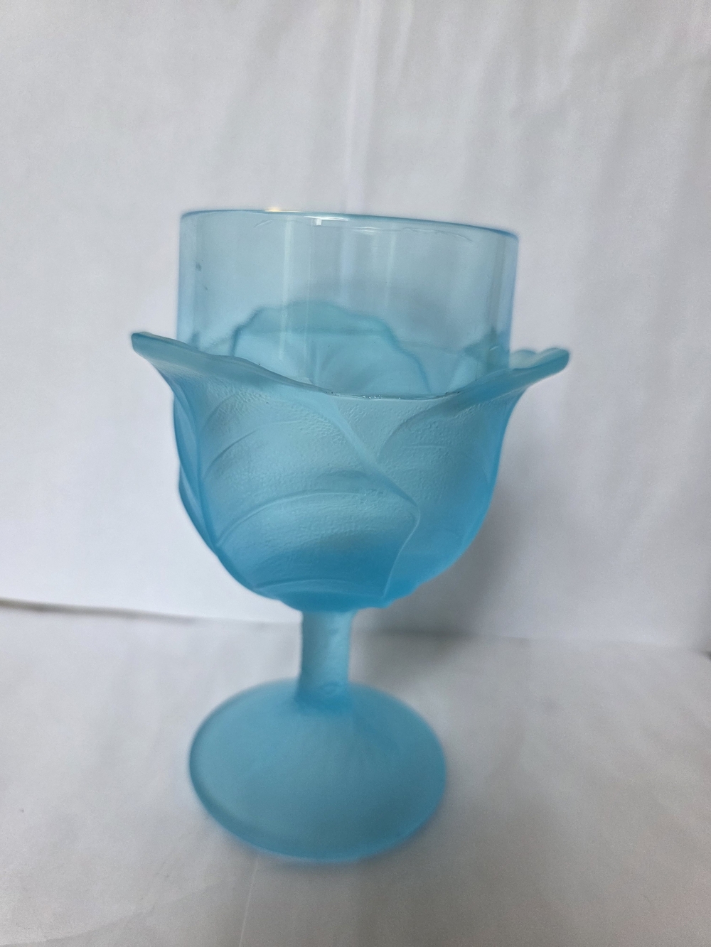 Vintage 1960s LG Wright Blue Satin Glass Cabbage Leaf Water Goblet - Mint